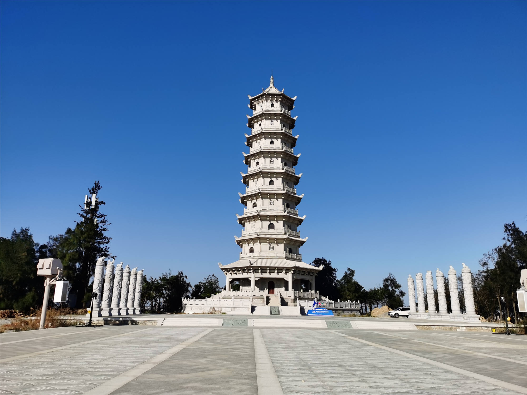 福建莆田湄洲島天妃故里遺址公園平安塔_副本.jpg